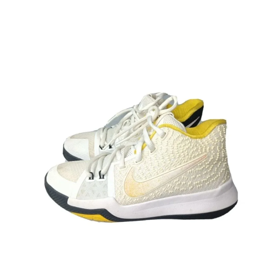 Nike Kyrie 3 N7 Shoes Boys Size 4Y Grade School White,  Maize